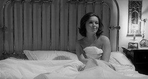 L'Ape regina AKA The Queen Bee AKA The Conjugal Bed (1963) 2