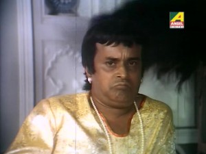Hirak Rajar Deshe (1980) 2