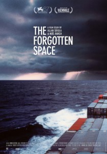 The Forgotten Space (Noel Burch, Allan Sekula, 2010)