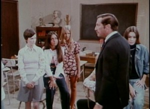Satan's School for Girls (1973) 3