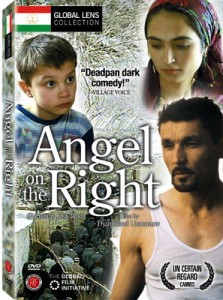 Fararishtay kifti rost AKA Angel on the Right (2002)