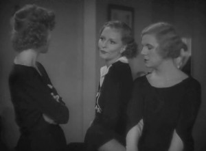 Play Girl (1932) 1