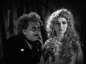 The Man Who Laughs (1928) 4