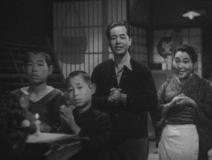Kanko no machi AKA Jubilation Street (1944) 2