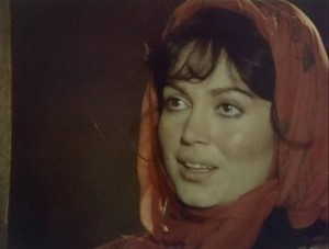 The Girl with the Red Scarf (1977) 2