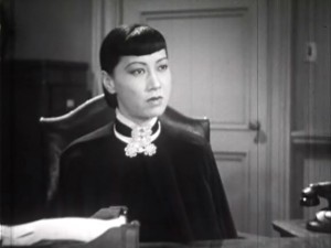 Daughter of Shanghai (1937) 2