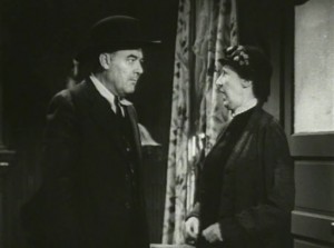 Dead Men Walk (1943) 3